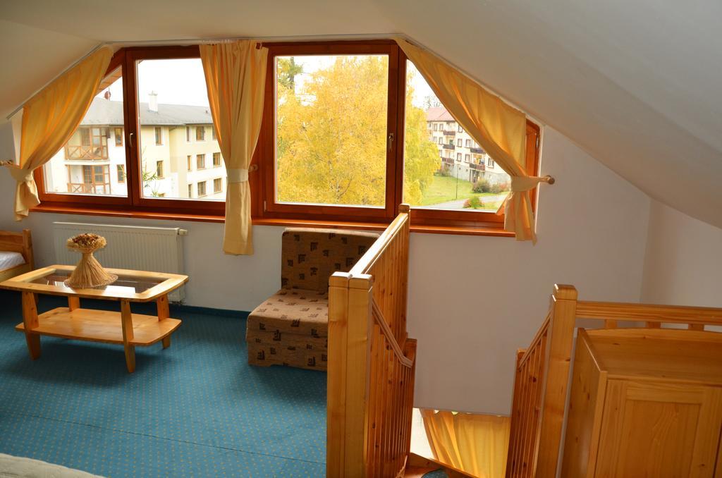 Hotel Villa Siesta Vysoké Tatry Rom bilde